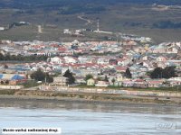 026 DSCN4244  Murale wzdÅuÅ¼ nadbrzeÅ¼nej drogi.