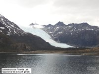 084 DSCN4673  Lodowiec na tle Piramid - jak nazywa siÄ ten ÅaÅcuch gÃ³rski.