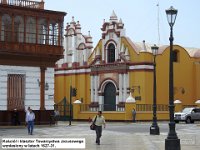 044 DSCN1809  KoÅciÃ³Å i klasztor Towarzystwa Jezusowego wzniesiony w latach 1627-31.