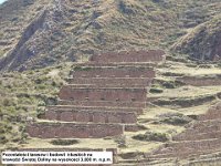 102 DSCN2092  PozostaÅoÅci tarasÃ³w i budowli inkaskich na krawÄdzi ÅwiÄtej Doliny na wysokoÅci 3.800 m. n.p.m.