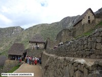 128 DSCN2265  Widok na budynki przedmieÅcia.